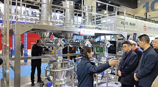 高服以“智能篩分系統+防爆解決方案”雙引擎驅動制造業升級，獲工信部領導現場點贊